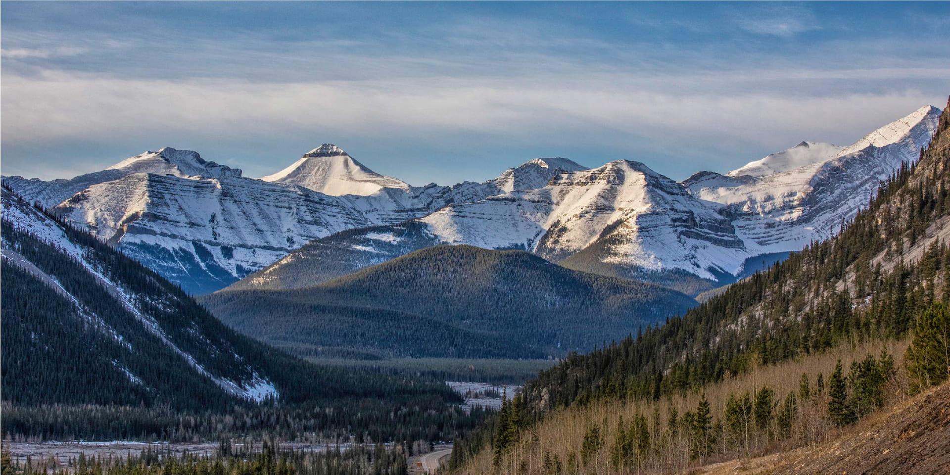 A beautiful view of a mountain range